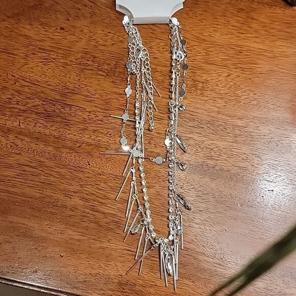 NWT Guess fringe and crystal layered necklace set - Picture 5 of 6